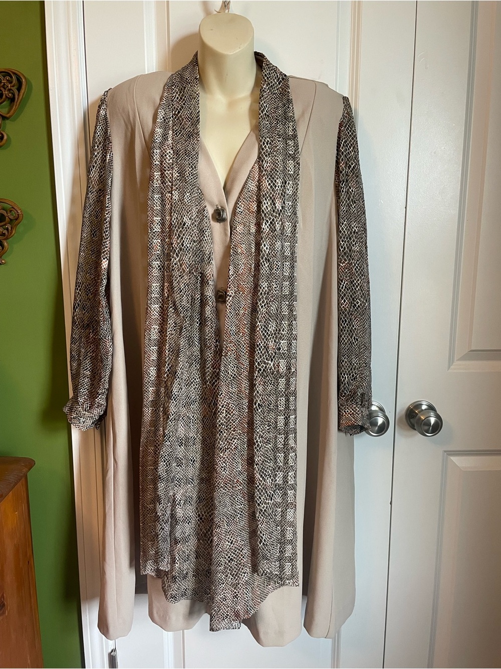 Siasia Vintage Duster Jacket Sheer Snakeskin Metallic Threat Sleeves 12 Beige